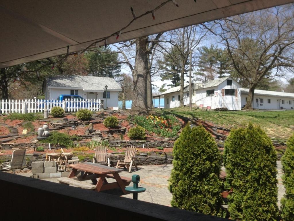 B&B Lounge Catskill Eksteriør bilde